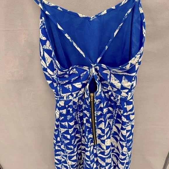 Francesca's Collections Mini Dress M Printed Backless Cross Strap Blue Party - Picture 5 of 10